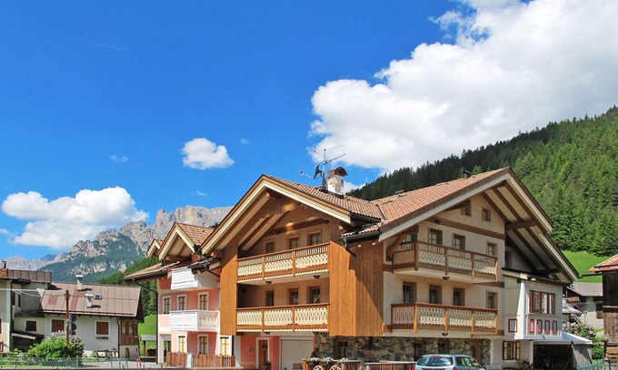 Fontanazzo Apartment | Giovanni (CPO359) by Interhome