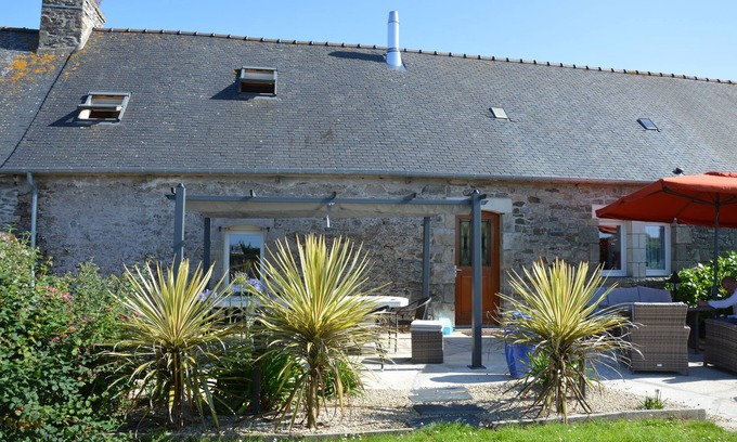 Plancoet Cottage | Gite 3 bedrooms, 3 bathrooms, 3 toilets between St Malo, Dinan, Erquy en BRETAGNE