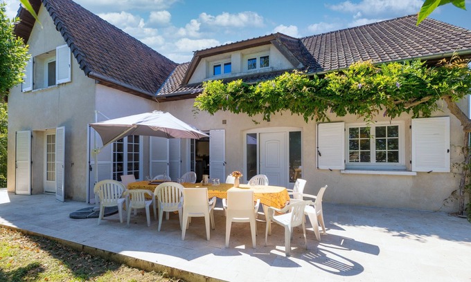 Grandchamp House | Gite Charny Orée de Puisaye - Pour 12 p