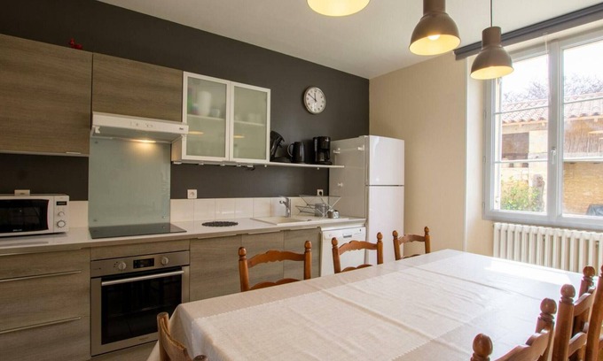 Coulaures Cottage | Gite Coulaures, 4 bedrooms, 7 persons