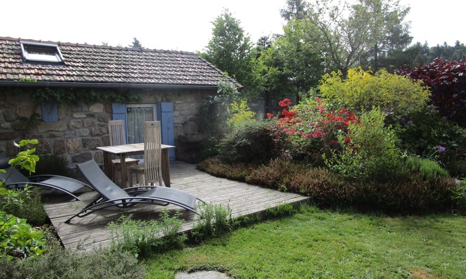 Le Chambon-sur-Lignon Cottage | Gîte d'Odile 3* - in the wing of a character house