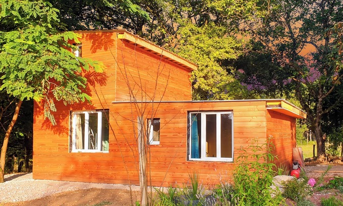 Dommartin-les-Cuiseaux Ski Chalet | Gîte de la Liambe -wooden house in the countryside - sleeps 4 to 6 -