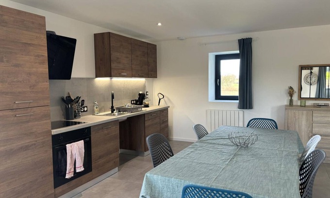Franchesse Cottage | Gite Franchesse, 3 bedrooms, 6 persons