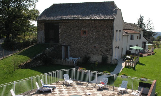 Tanus House | Gite Helen situated on the Tarn/Aveyron border, with Swimming Pool