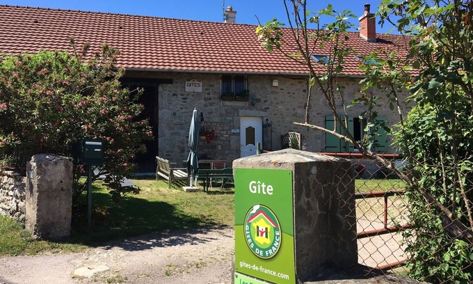 Marigny l'Eglise Cottage | Gite in Burgundy for 7 people, in Marigny l'Eglise in Nièvre