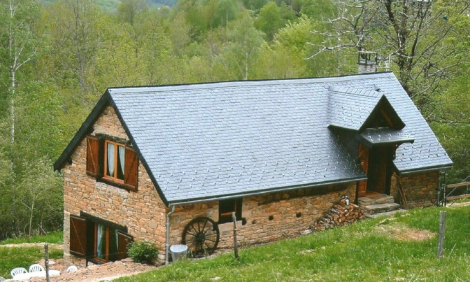 Aleu House | Gite in the Pyrenées - Aleu small village Ariegeois2 **