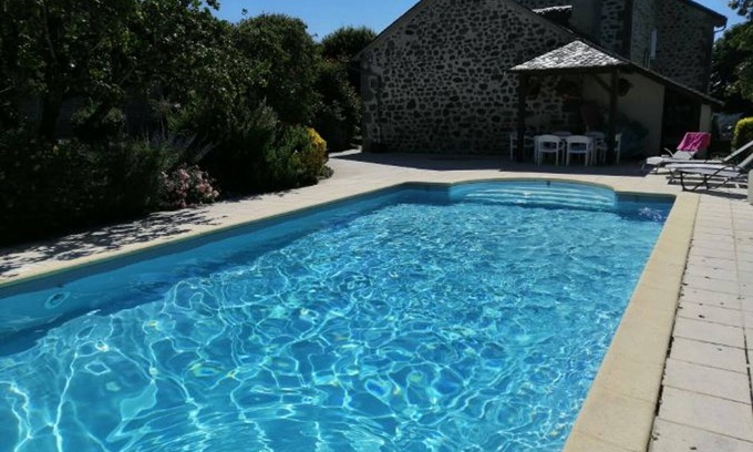 Jussac Cottage | Gite Jussac, 2 bedrooms, 4 persons