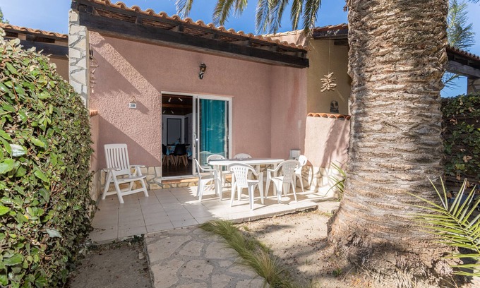 Roquefort-des-Corbieres House | Gîte La Capelle for 7 People, with Pool