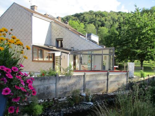 Vireux-Molhain House | GÏTE LE CONFLUENT