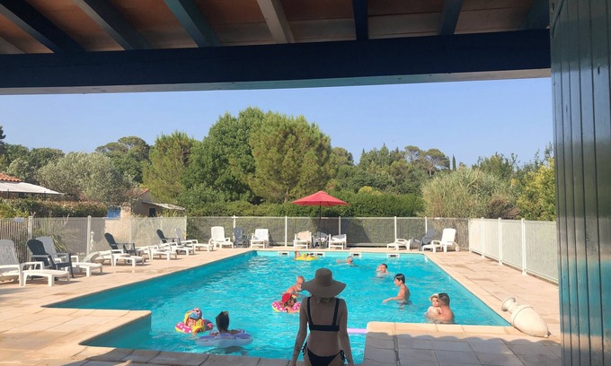 Saint-Christol-Les-Ales House | Gîte 'Le Pin Parasol' at Heike and Didier's, shared pool, Wi-Fi and air conditioning