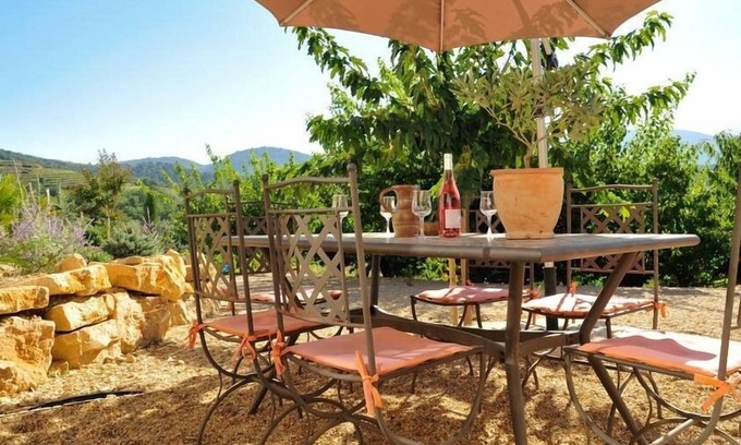 Merindol-les-Oliviers House | Gite Les Aiguillans