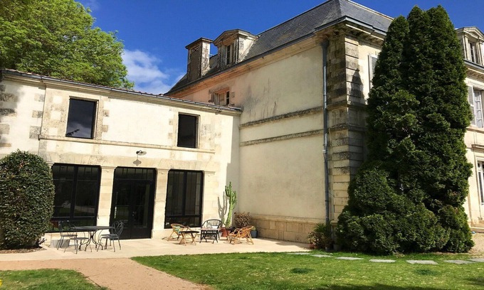 Saint Christophe Cottage | GITE Les Lodges du Château Tente MARIE ANTOINETTE Near La Rochelle