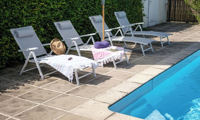 Bellevigne Bed & Breakfast | Gîte LES VIGNES - Charming house in the heart of the Cognac vineyards