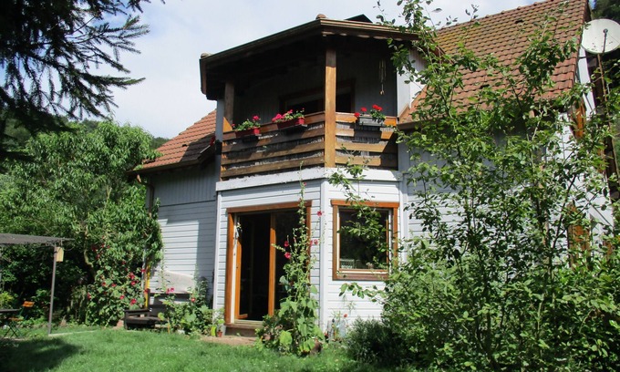 Lutzelbourg Apartment | Gîte of the flowered wood.