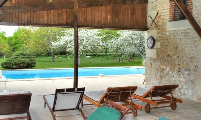 Les Bucherons Cottage | Gite Orbigny, 3 bedrooms, 8 persons