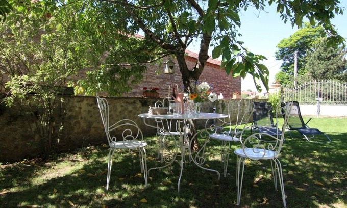 Saint-Beauzire Cottage | Gite Saint-Beauzire, 3 bedrooms, 6 persons