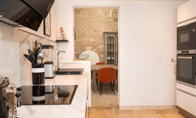 Senlis Cottage | Gite Senlis (Oise), 3 bedrooms, 6 persons