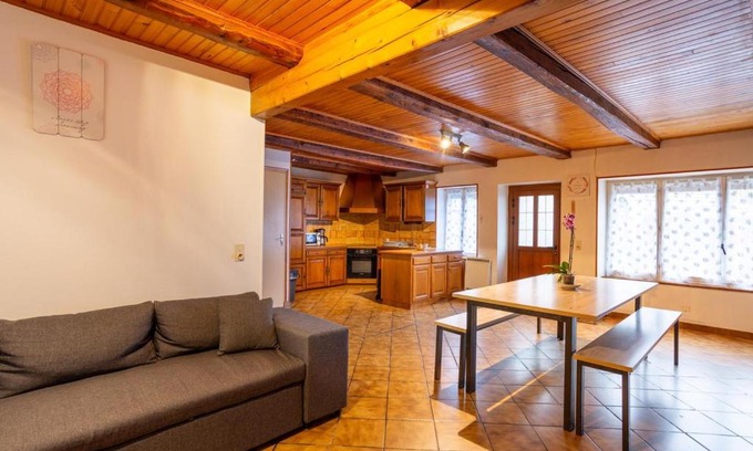 La Tour-dʼAuvergne House | Gite Tikilou 6 Pers proche montagne
