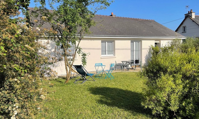 Quevert Apartment | Gîte welcoming and quite, countryside and closeness to the sea