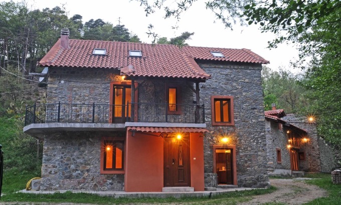 Giusvalla House | Giusvalla Deluxe Forest 3 floors villa