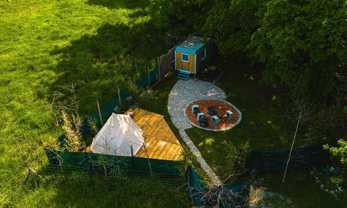 Borek Other | Glamping na Bídě