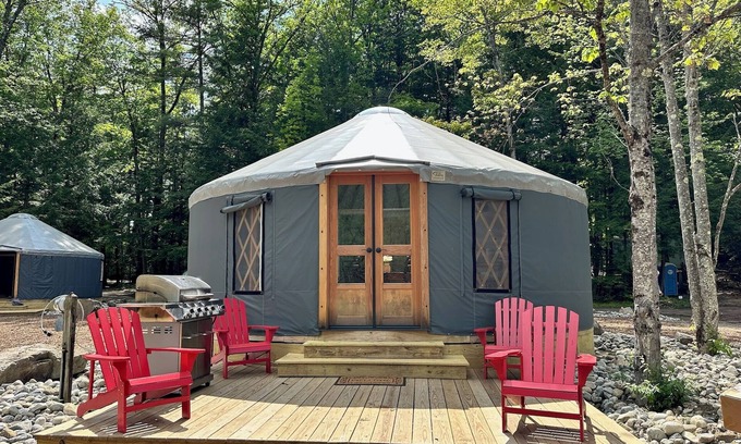 Warrensburg RV Rental | Glamping Private Lake Escape - Lakefront Yurt @ Daggett Lake