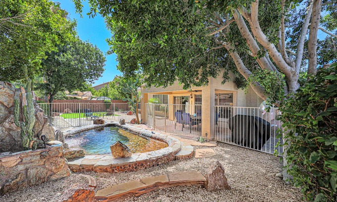 West Glen Community Association House | Glendale Retreat: 3BR Home w/Heated SPOOL, Private Office & Luxe Amenities.