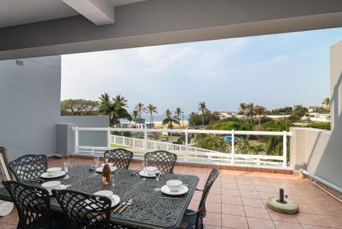 Umhlali Beach Apartment | Gleneagles 7