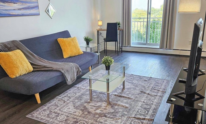 Rosedale Apartment | Glenview West Apt w Patio - Near Downtown