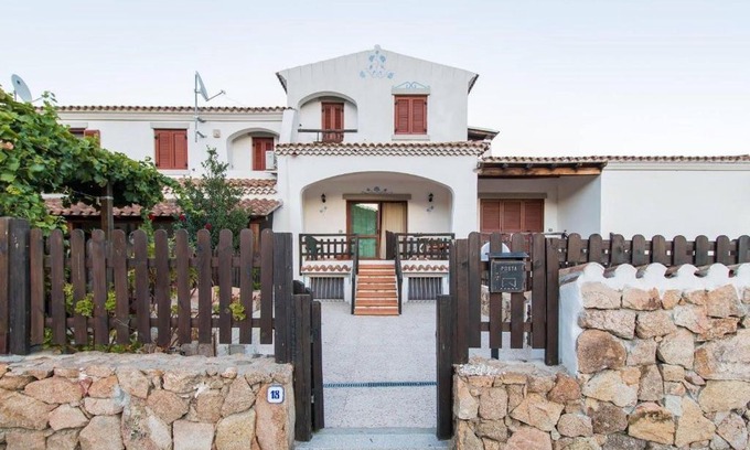 Tiriddo Apartment | Glicine