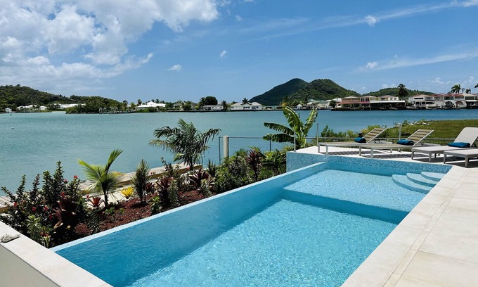 Jolly Harbour Villa | Glorious Waterfront Villa