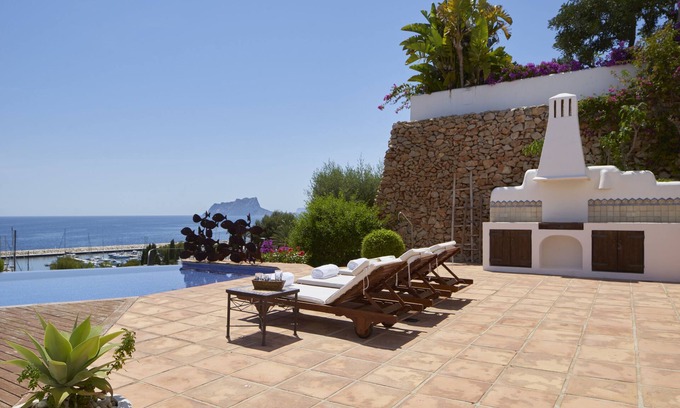 Moraira Villa | GLORY TO THE SEA. Spectacular Villa facing the sea.