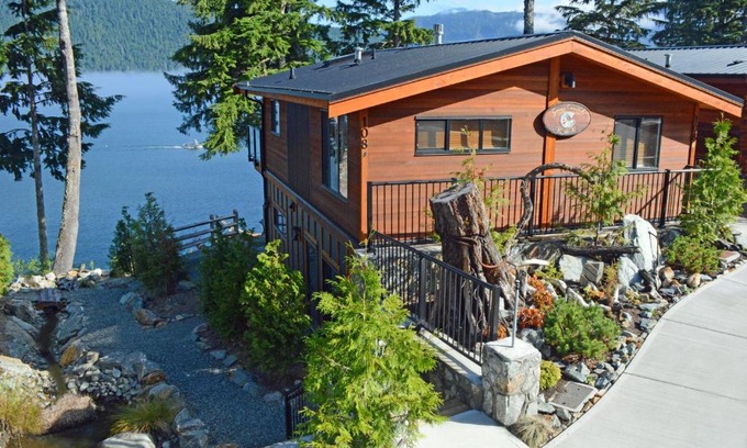 Port Renfrew House | Going Coastal R&R