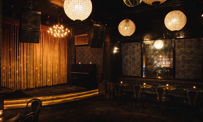 Hollywood Hotel | Gold Diggers Hotel