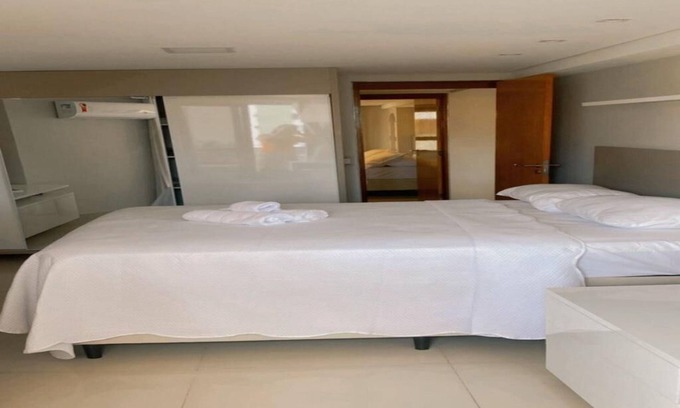 Cabo Branco House | Gold flat White Cable 227