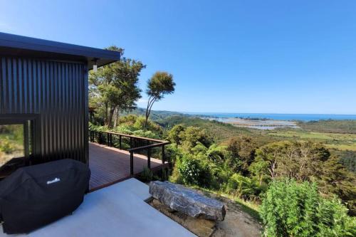 Parapara House | Golden Bay Heights - Luxury Accommodation