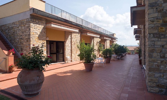 San Donato in Poggio House | Golden Days in San Donato home