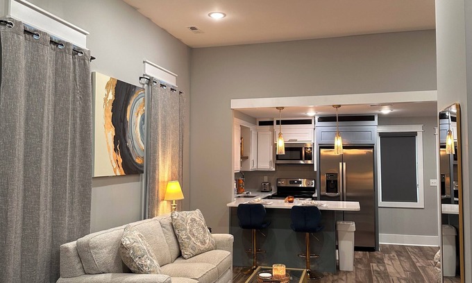 Florence Apartment | Golden Hour Loft in the Heart of Downtown Florence