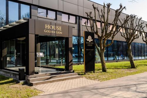 Rumia Hotel | Golden Lion House Bed&Breakfast