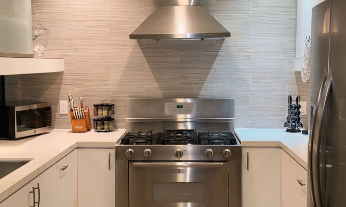 Fillmore District Apartment | Golden Luxury Retreat SF