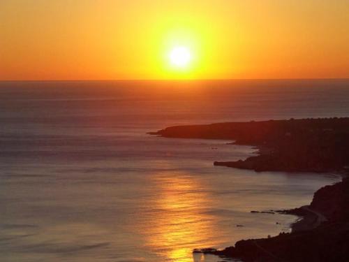 Polirizos Apartment | Golden Sun Apartments