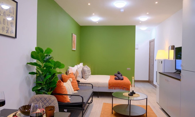 Golders Green Apartment | GoldersGreen Apartments by Sleepy - Unit 9