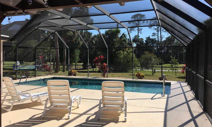 Palm Harbor House | Golf Course home with Heated Pool Close To Beach, Restaurants,Stores,bike trails