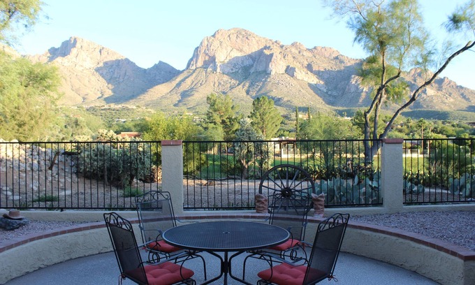 El Conquistador House | Golf Course Townhome with Unbelievable Mountain Views