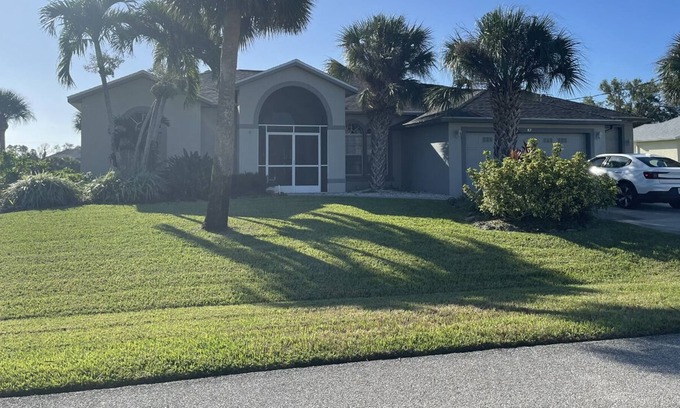 Long Meadow House | Golfers Paradise Minutes from the Beach!!!!! Welcome to Paradise!