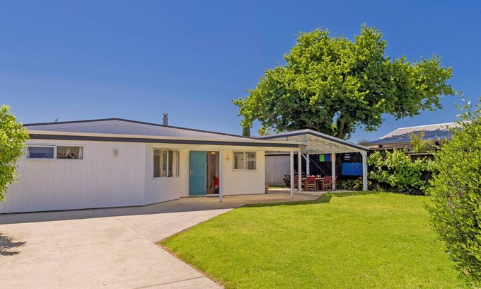 Whangamata House | Gone Coastal - Whangamata Holiday House
