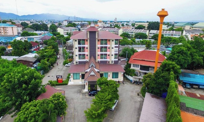 Lampang Hotel | Good View Residence