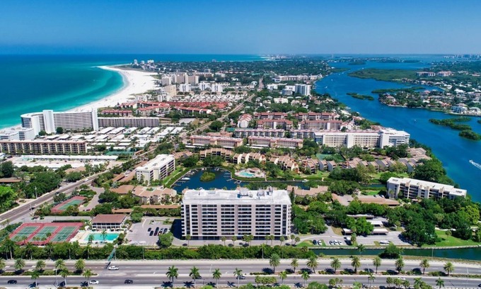 Siesta Key Condo | 🥇 Gorgeous 2bd condo near the beach (AN1079)