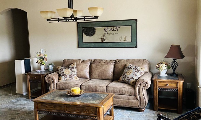 Huachuca City House | Gorgeous 360 degree views