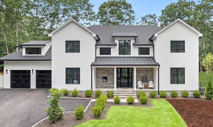 East Hampton House | Gorgeous 5-Bedroom House in East Hampton